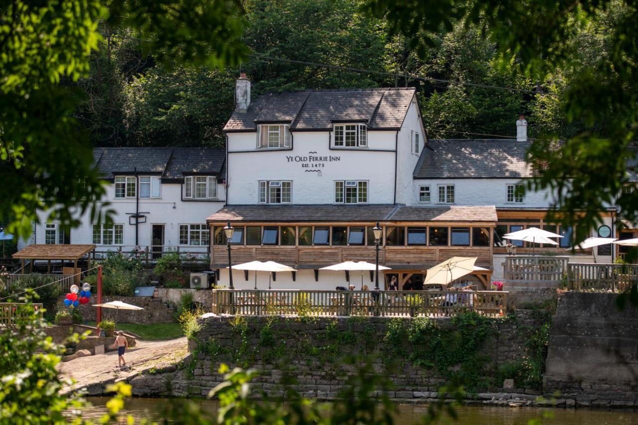 Ye Old Ferrie Inn Symonds Yat Exterior photo